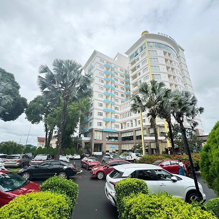 Dakruco Hotel Buon Ma Thuot Exterior foto