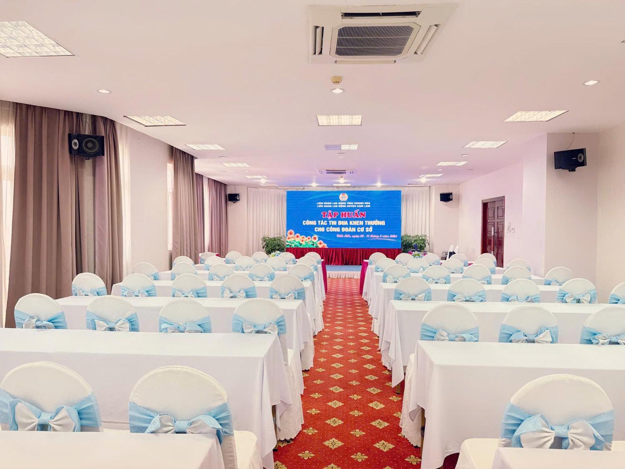 Dakruco Hotel Buon Ma Thuot Exterior foto