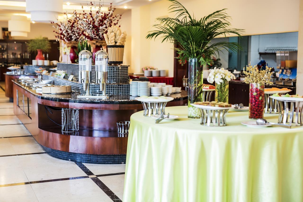 Dakruco Hotel Buon Ma Thuot Exterior foto